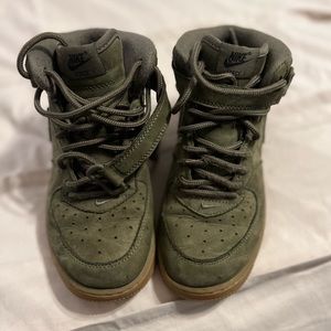 Little Boys Nike Hightop Air Force Ones, olive green, size 2.5